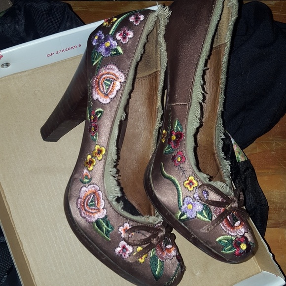 Anthropologie Shoes - brown satin floral shoes